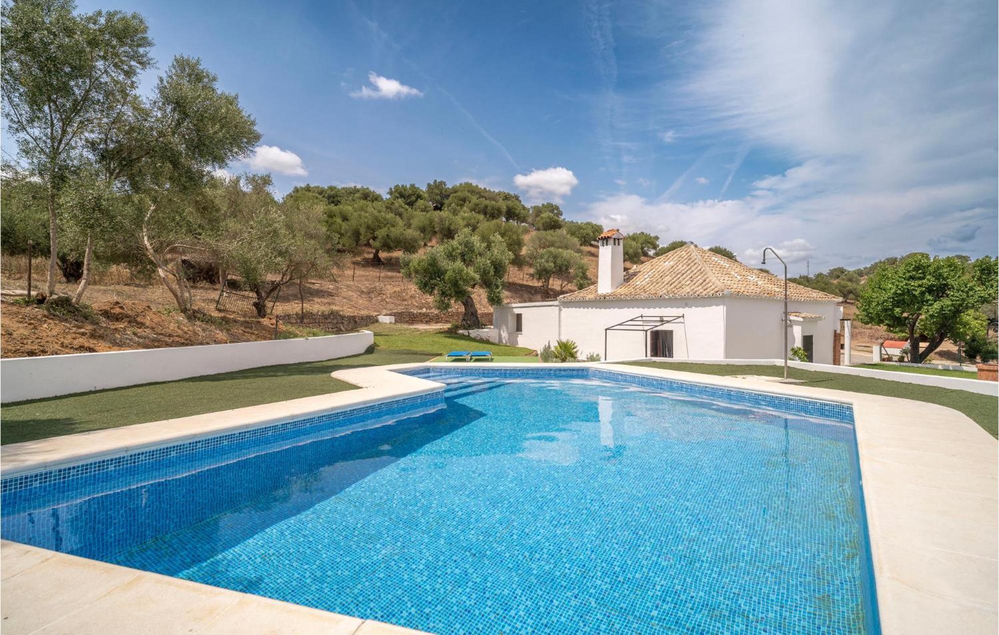 Beautiful Home In Algar With Indoor Swimming Pool Екстер'єр фото